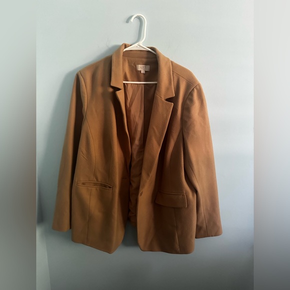 LOFT Jackets & Blazers - Loft Plus Tan Button Jacket Size 20 Plus